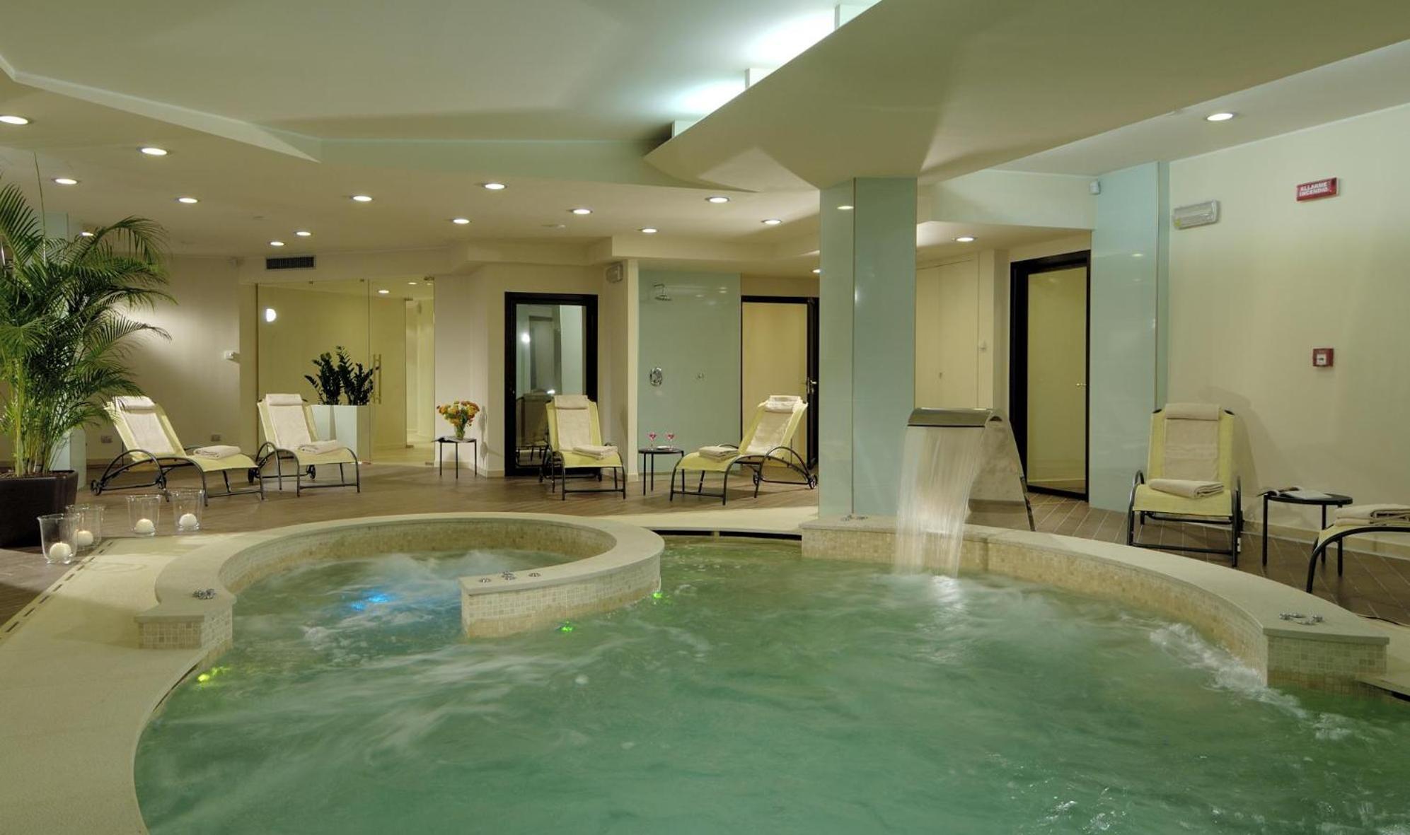 Rizzi Aquacharme Hotel & Spa Boario Terme Zařízení fotografie
