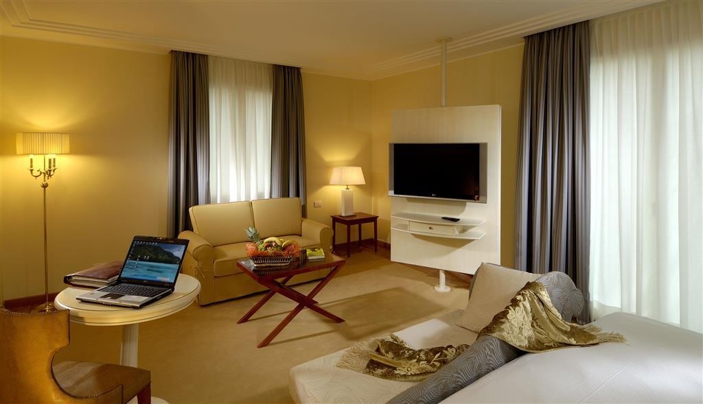 Rizzi Aquacharme Hotel & Spa Boario Terme Pokoj fotografie