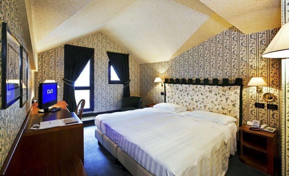 Rizzi Aquacharme Hotel & Spa Boario Terme Exteriér fotografie